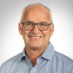 Manfred Lutz